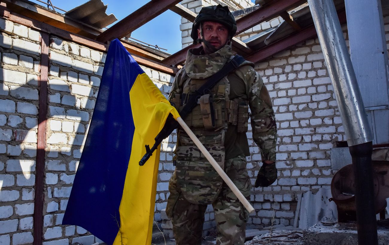 Українська армія повертає Донбас: Новомихайлівка знову під контролем ЗСУ
