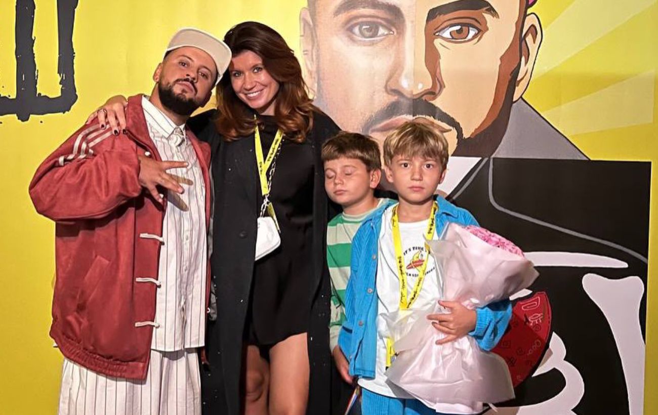 MONATIK зворушливо привітав сина з 10-річчям і показав архівні фото