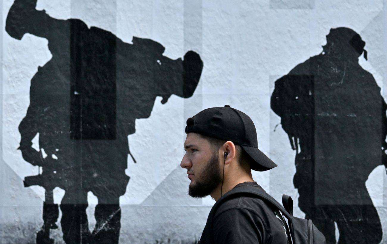 Новий закон про виїзд чоловіків до 22 років обвалив ринок праці: бізнес б’є на сполох