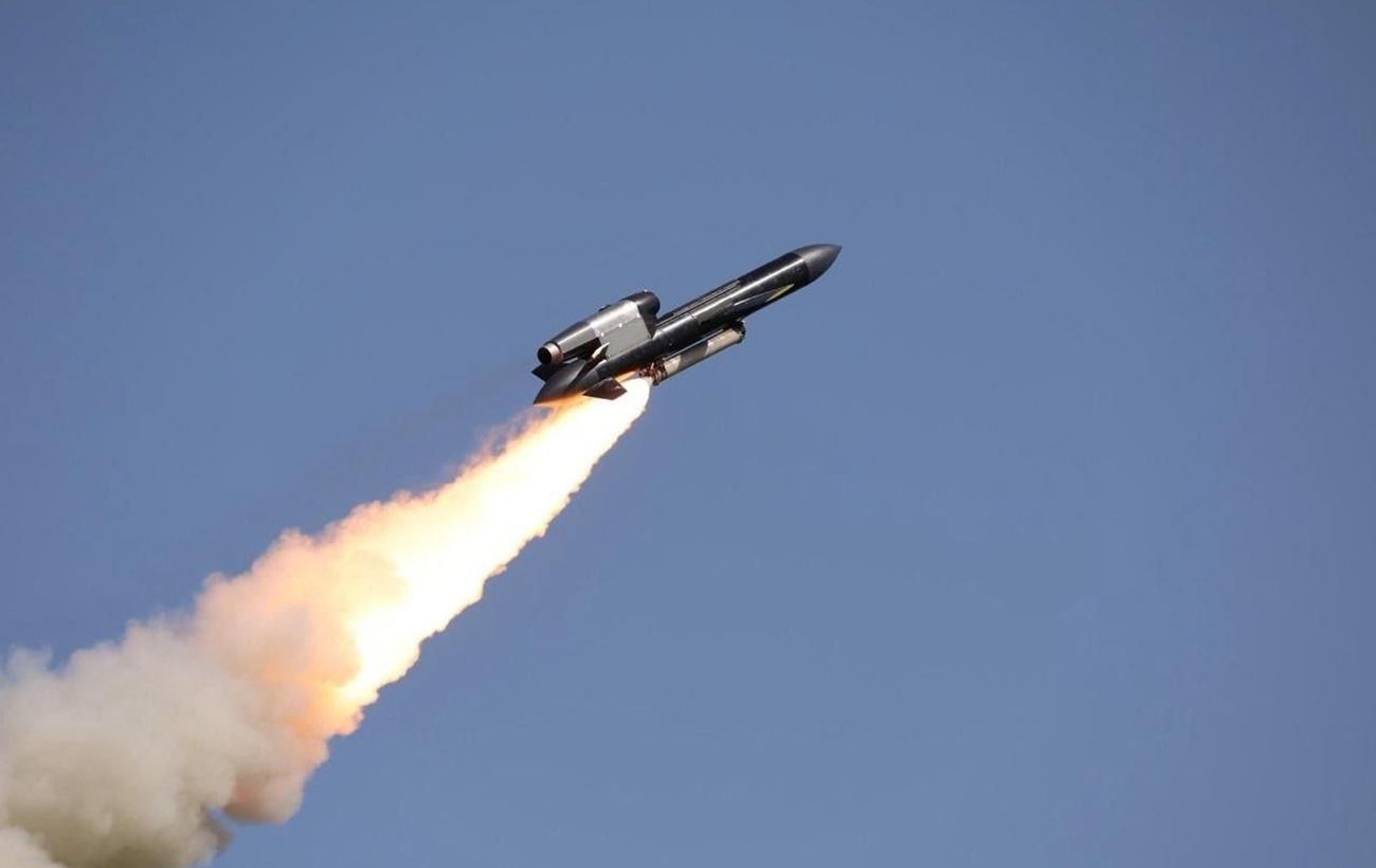 Базу ФСБ в Криму атакували три ракети "Фламінго": що відомо про удар та наслідки