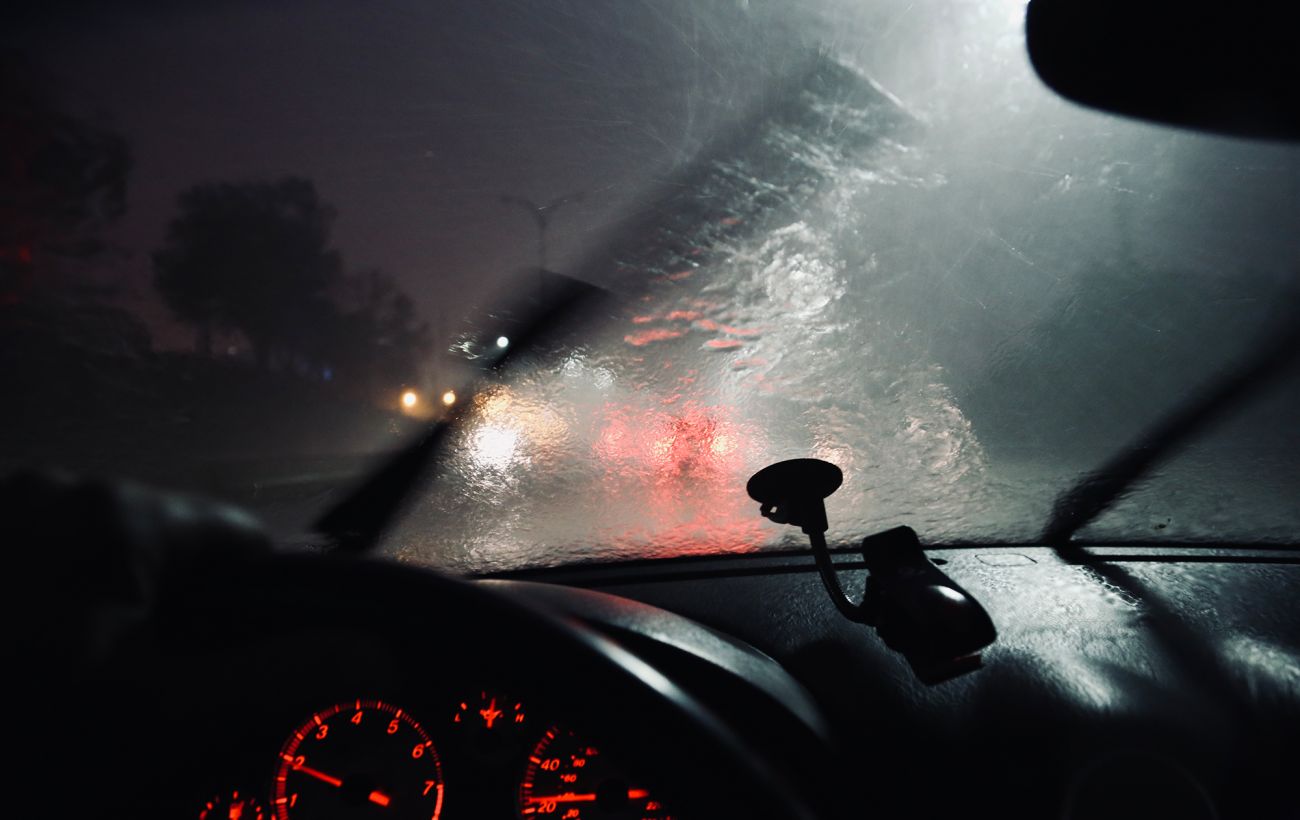 Мешканців Києва та області попередили про сильний дощ