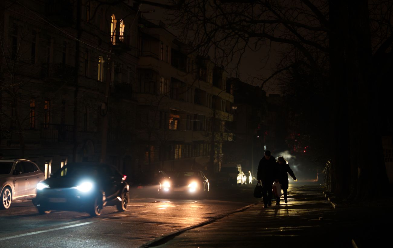 Одесу та область атакували ударні дрони, працювало ППО, у місті пропали світло і вода