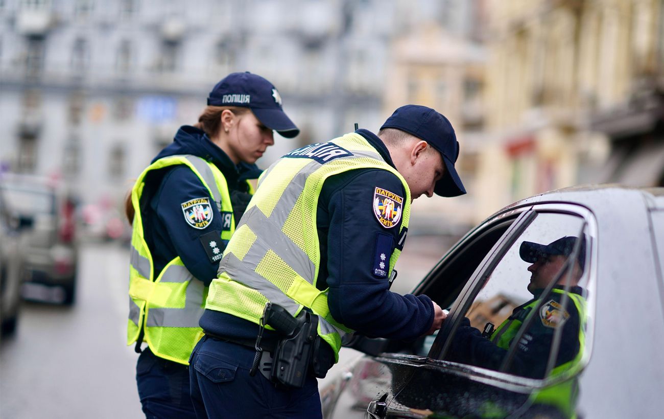 Через ДТП повністю перекрита траса Київ-Чоп: схема об'їзду