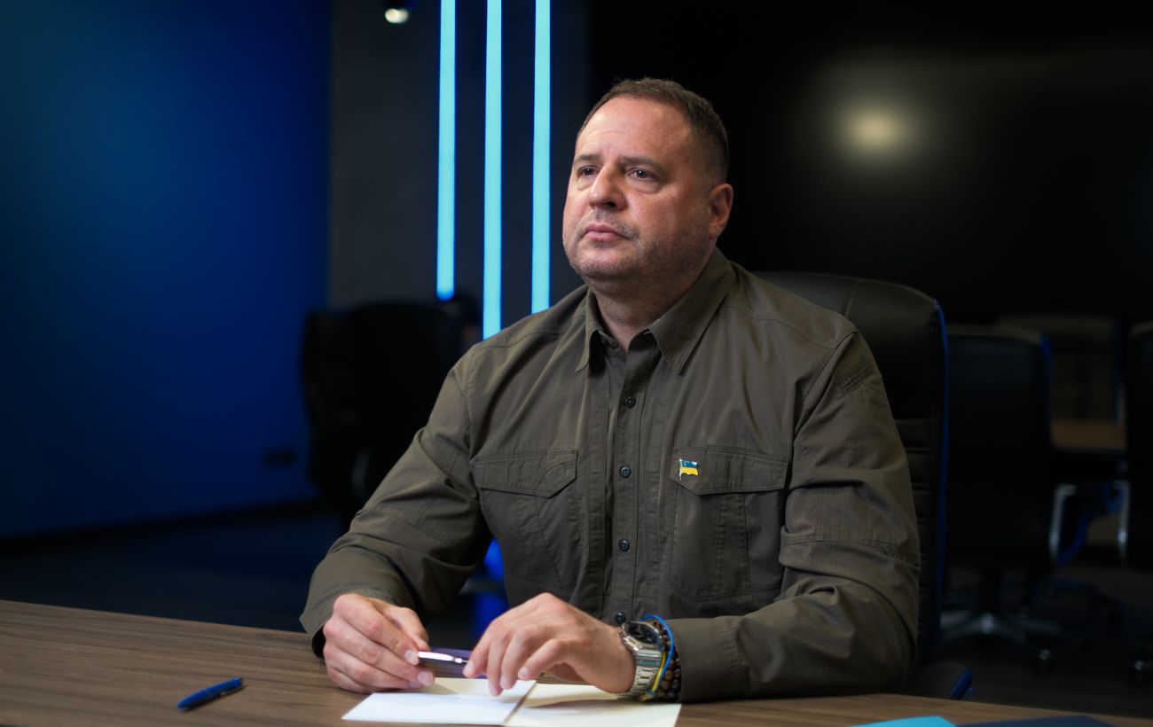 Єрмак зустрівся з держміністром ОАЕ: говорили про повернення полонених і не тільки