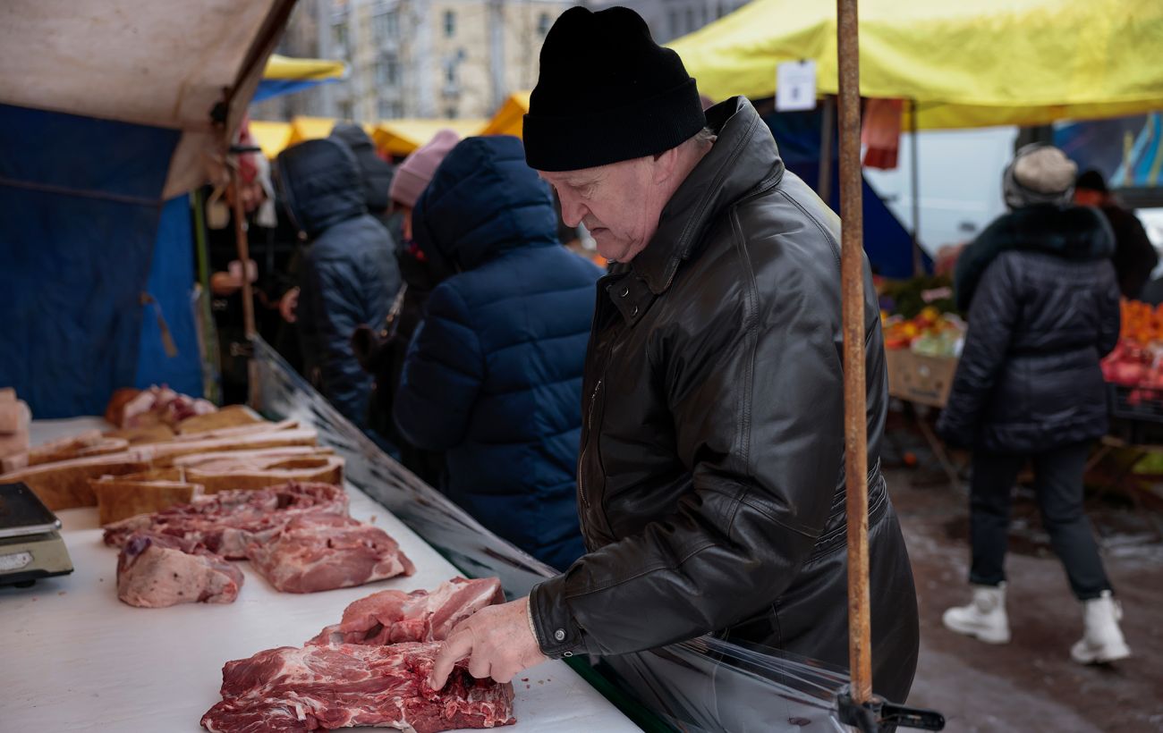 Ціни на м’ясо зупинилися перед "стрибком": коли українцям чекати нового подорожчання