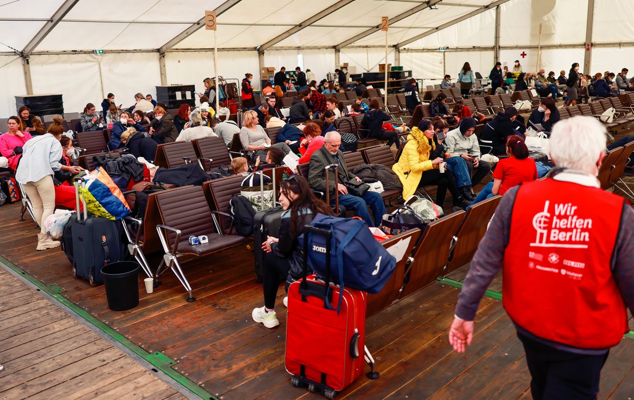 Українців вже виселяють. Німеччина закриває найбільший притулок для біженців