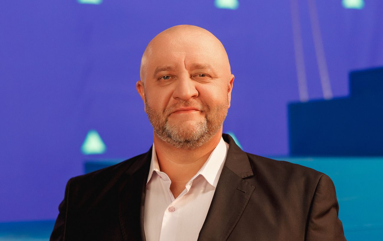 Єгор Крутоголов: Кожна тема сьогодні кровоточить, але людям треба сміятися