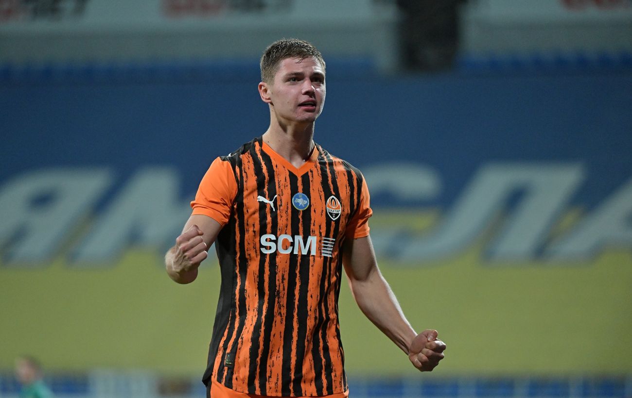 Бондар пояснив, чому його душив Ярмоленко - відео скандального епізоду