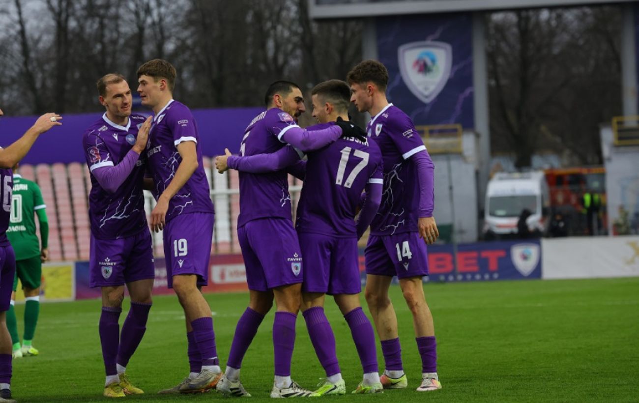 ЛНЗ виграє перше коло, успіх "Динамо" з Костюком та скандал у Житомирі: найцікавіше у 15 турі УПЛ