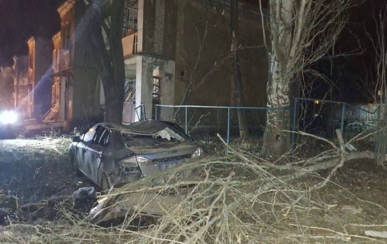 Окупанти КАБом вдарили по Краматорську, є руйнування, серед поранених - діти