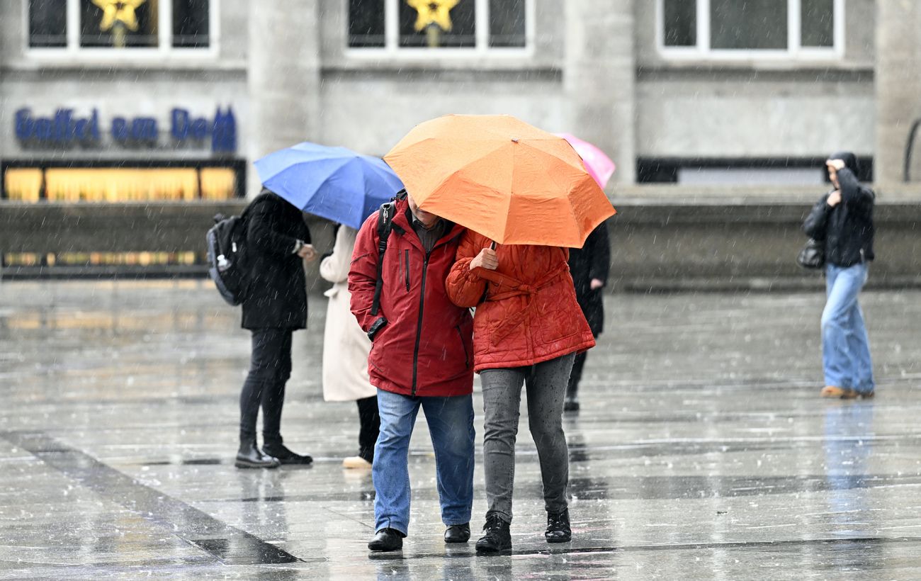 Україну накриє різке похолодання: що буде з погодою на вихідних і де чекати снігу