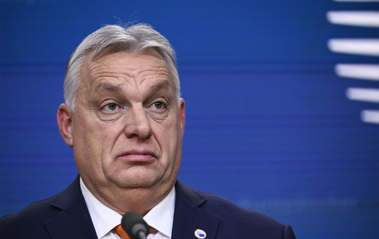 Привезе папірці: Орбан поїде до Брюсселя з 1,6 млн "анкет" з "референдуму"