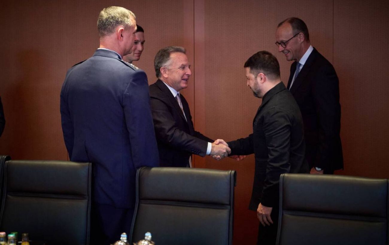 США пропонують Україні гарантії безпеки на кшталт 5-ї статті НАТО, - WSJ