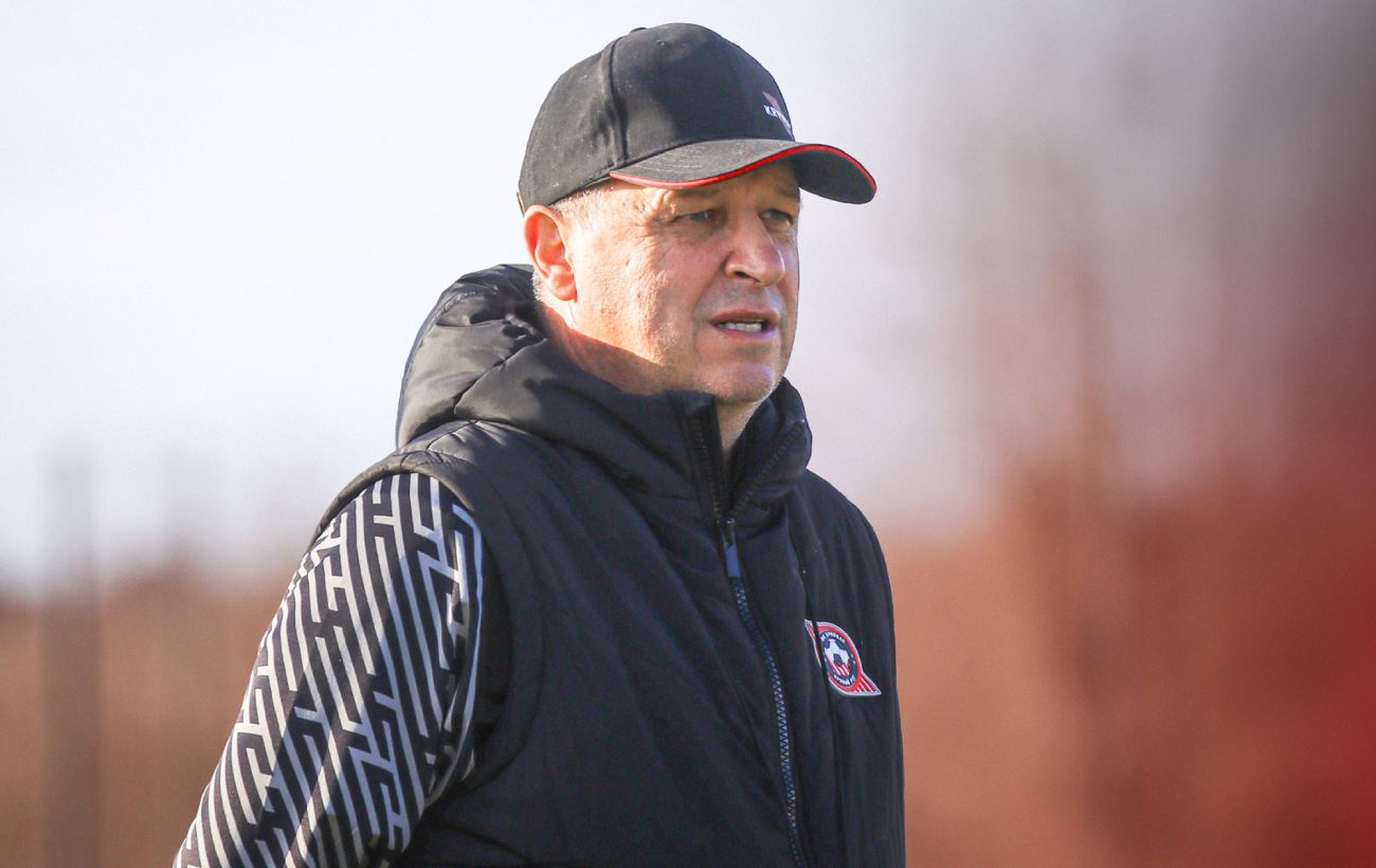 Новий клуб Вернидуба зобов'язався грати у Росії: що робитиме тренер, який служив у ЗСУ