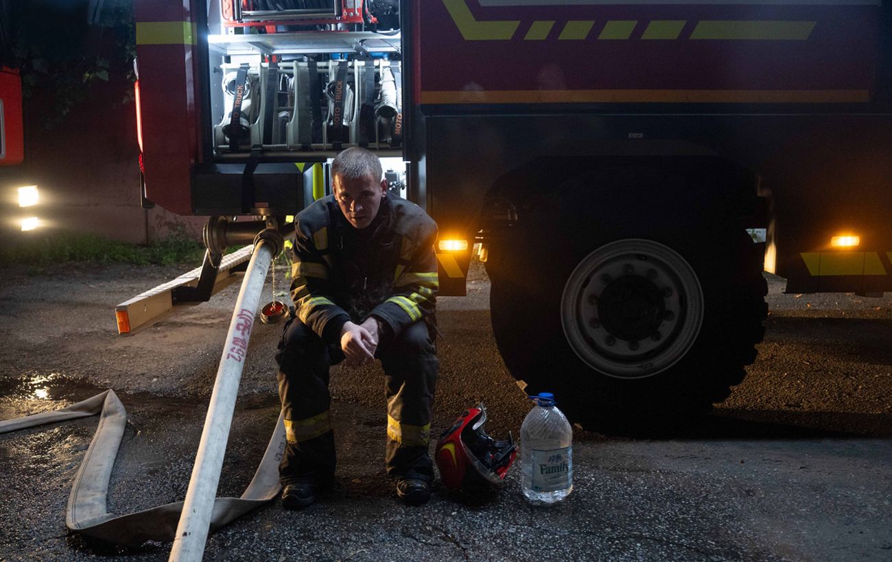 Знеструмлення населених пунктів, пожежі, поранені: наслідки атаки дронів по містах України