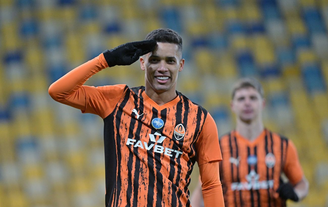 "Шахтар" – у топ-8, "Динамо" грюкнуло дверима: як зіграли українські клуби в Лізі конференцій