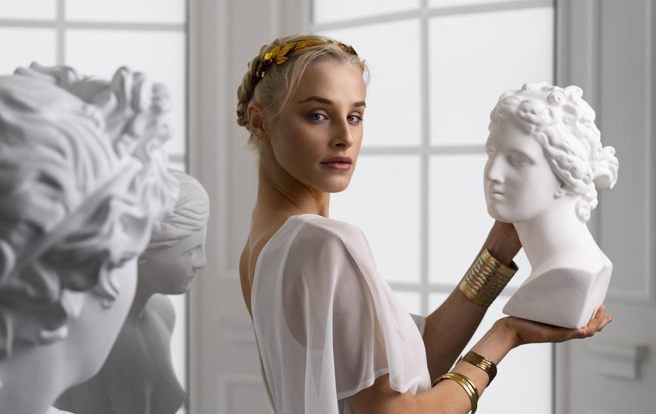 Вдалі дні та критичні періоди: астролог дала повний гороскоп на тиждень