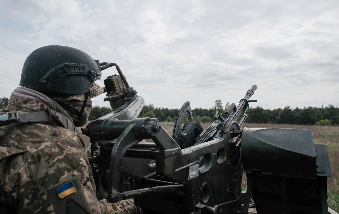 Росія запустила понад 60 дронів по Україні: ППО збила більшість, але є влучання