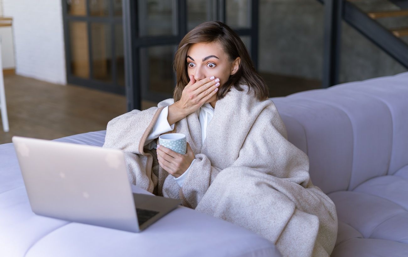 Як працювати з дому взимку без опалення: 5 речей, які реально зігрівають