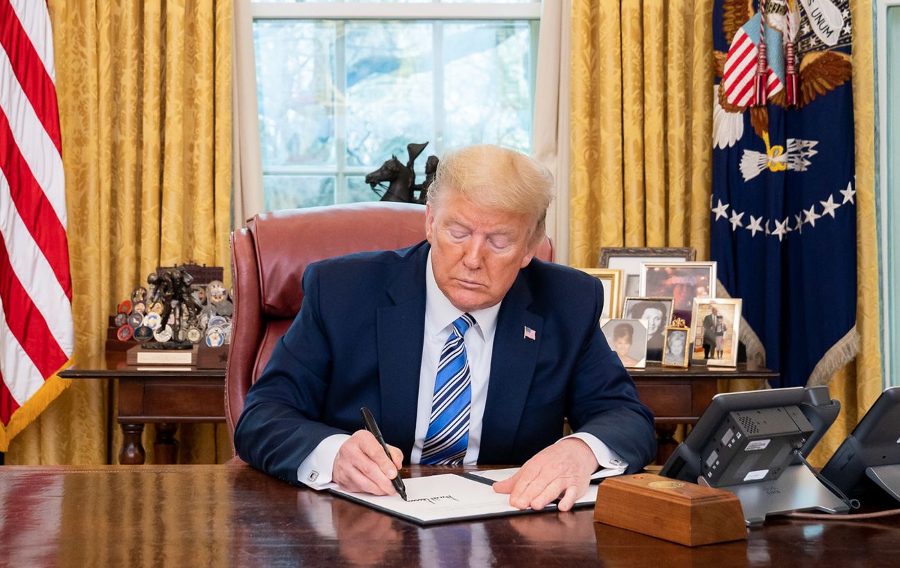 Трамп розпорядився вивести США з десятків міжнародних організацій: одна з них - з України