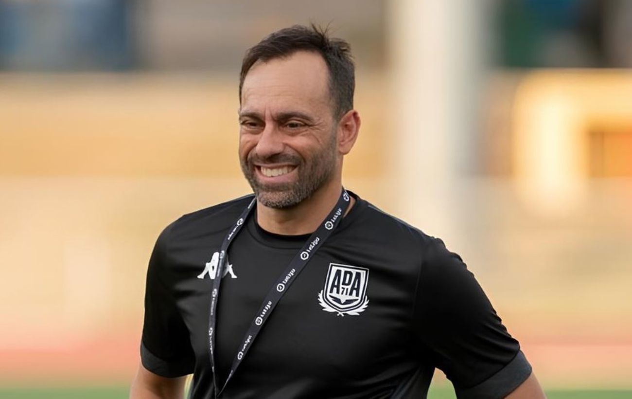 Іспанець замість Лупашка: "Карпати" оголосили про призначення нового головного тренера