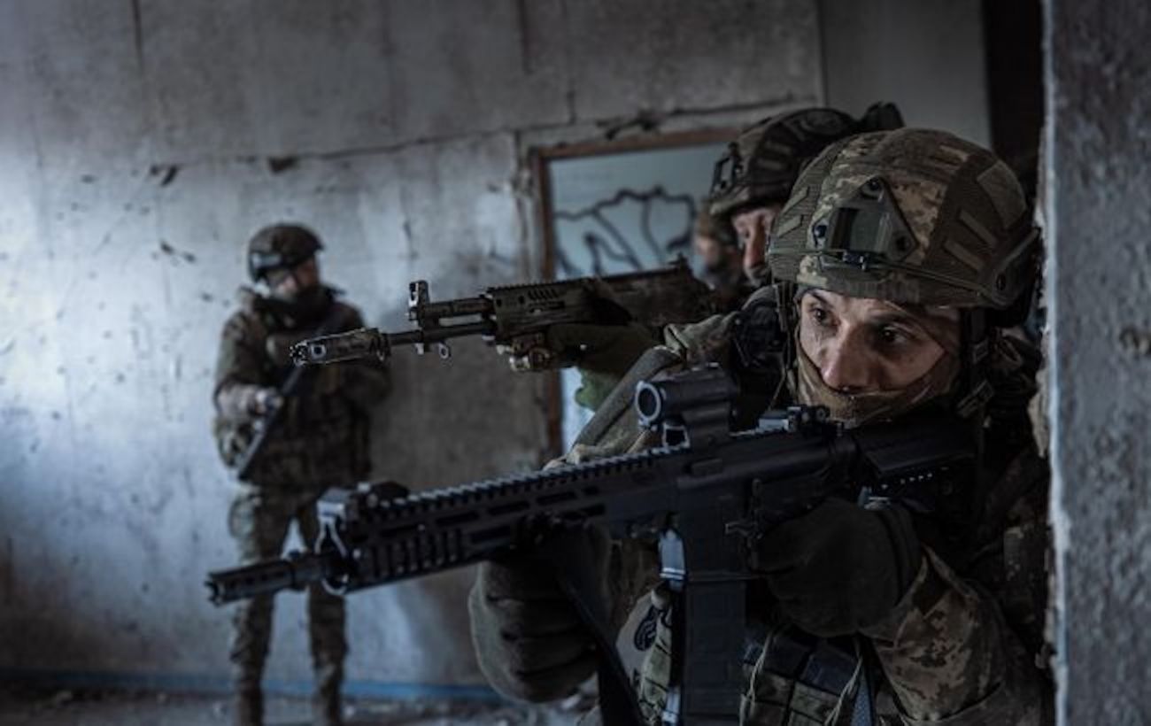 Вуличні бої в Гуляйполі: армія РФ штурмує місто хвилями, попри великі втрати