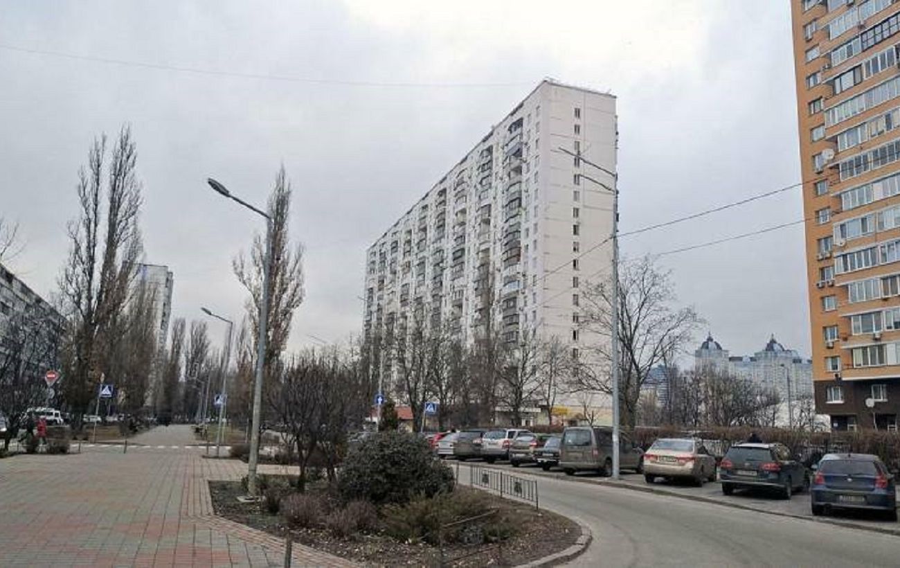 Ситуація критична. Будинок на лівому березі Києва 9 діб без тепла: подробиці