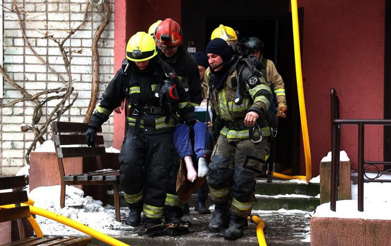 Атака по Дніпру: частково зруйнована 16-поверхівка, багато постраждалих (фото)