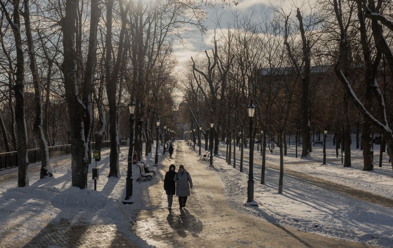 Потеплішає, але місцями невеликий сніг: якою буде погода в Україні сьогодні