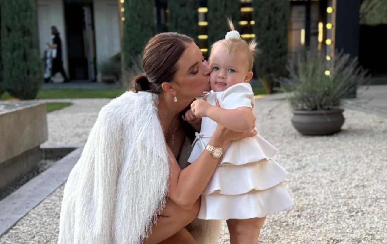 Дружина Усика показала, як підросла наймолодша донька Марія: теплі сімейні фото