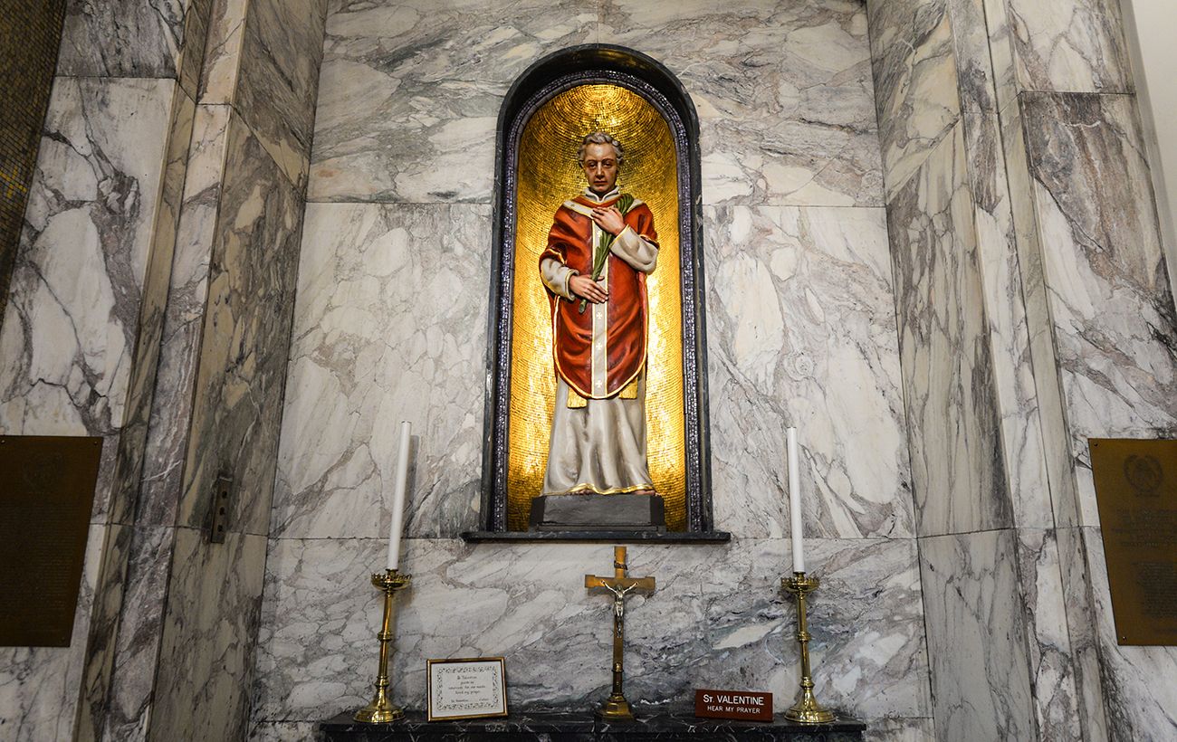 Маркетингова змова чи святий мученик: ким був Валентин і чому церква його "забула"