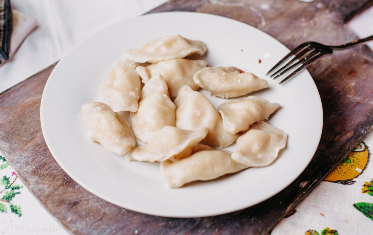 Ідеальне тісто на вареники: легке у роботі та не розварюється