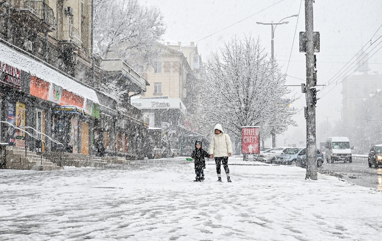 Україну скують морози, подекуди пройде сніг: де сьогодні чекати опади