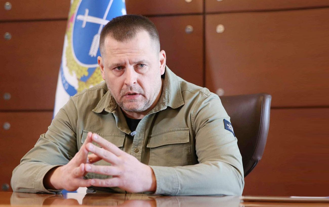 Збитий "Шахед" впав за 10 метрів від будинку мера Дніпра (фото)