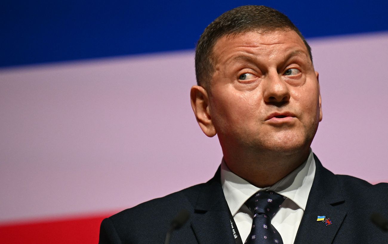 Маневр Залужного: Чи готовий "Залізний генерал" кинути виклик Зеленському