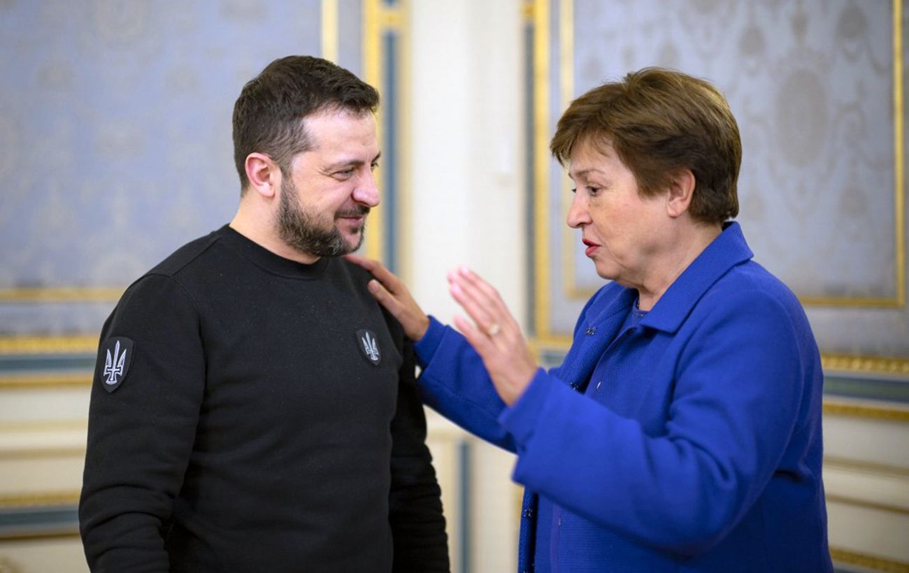 МВФ обійшов Орбана? В України достатньо грошей, щоб протриматися до травня, - Politico