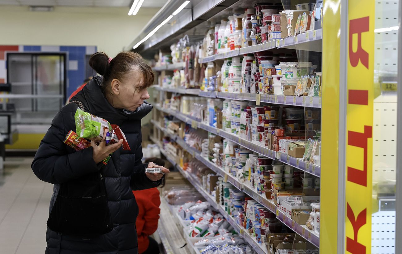 Молоко та м'ясо зростуть в ціні? Як зміняться цінники до кінця березня та Великодня