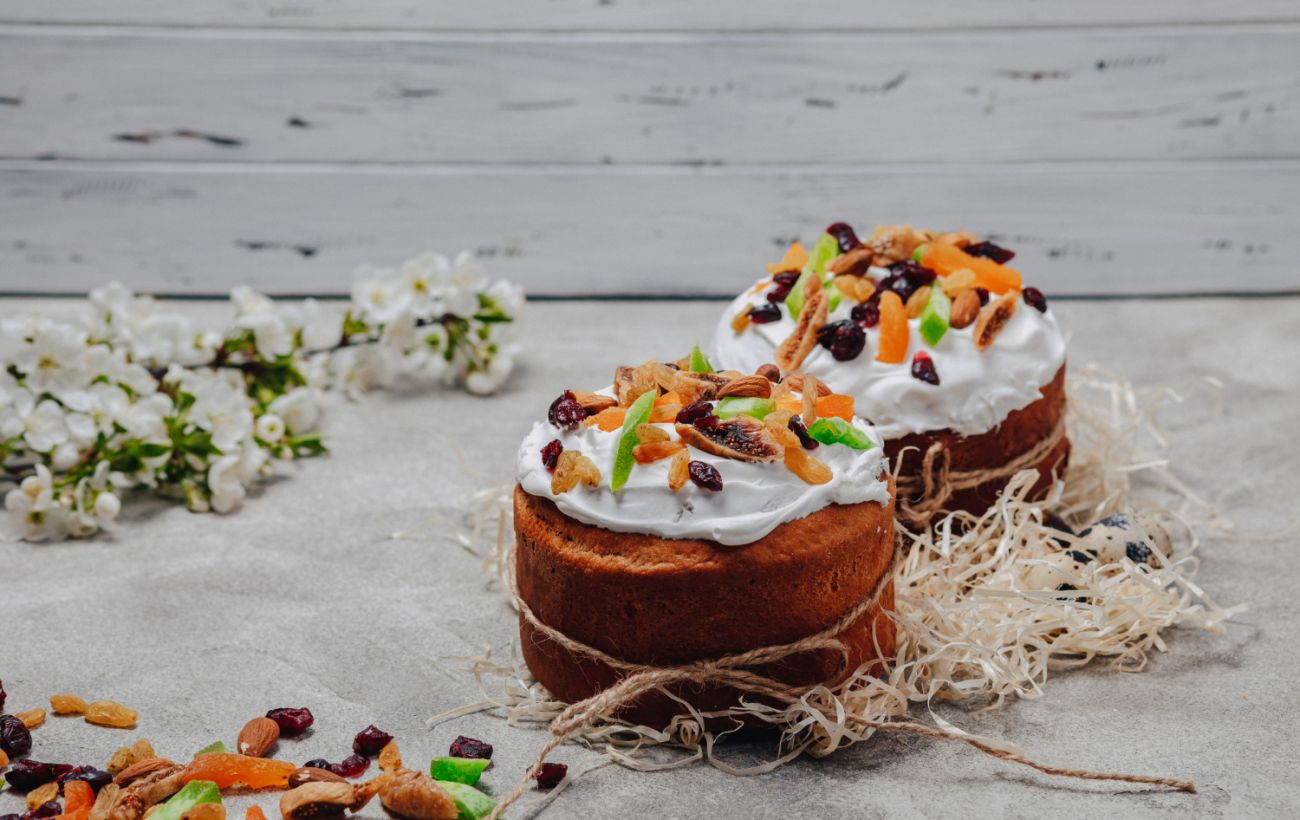 Паска, як з картинки: перевірений спосіб приготування, який всі шукають