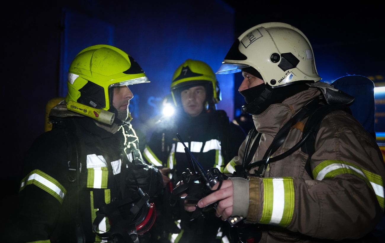 Удар по пологовому та житлових будинках: ворог атакував Одесу - перші подробиці