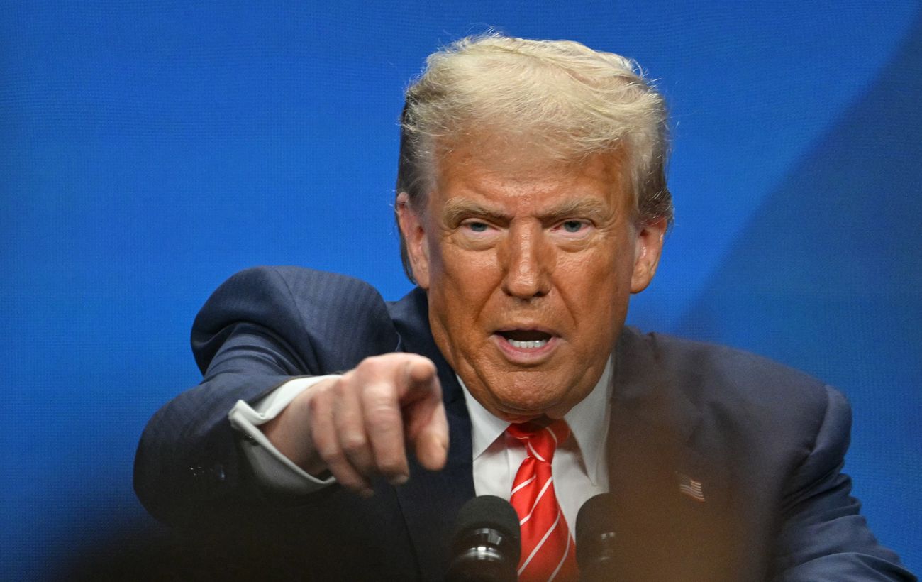 План провалився: Трамп хотів озброїти іранців, щоб спровокувати нове повстання