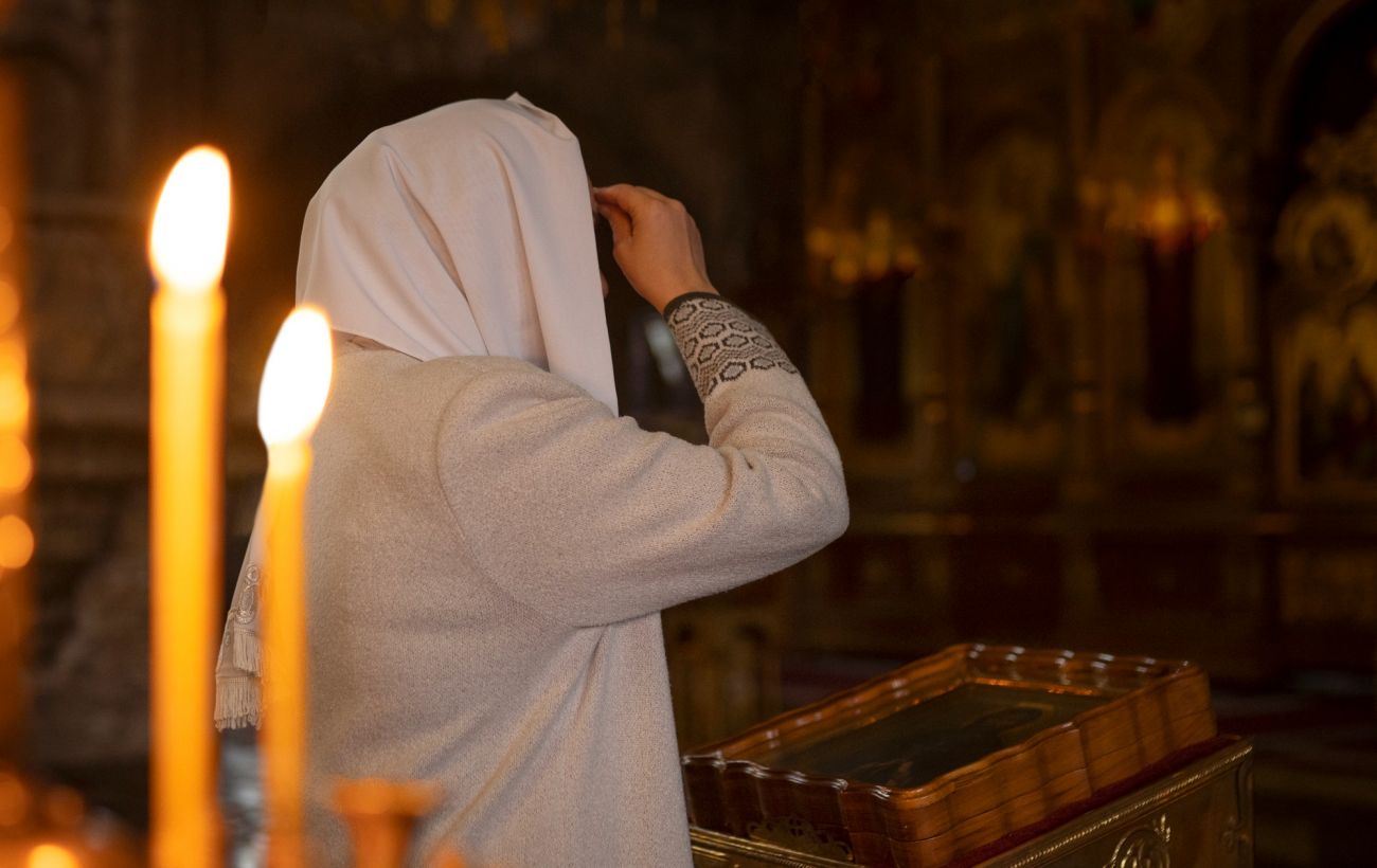 Страсна п'ятниця 10 квітня: найсуворіші заборони дня та що потрібно принести з церкви додому