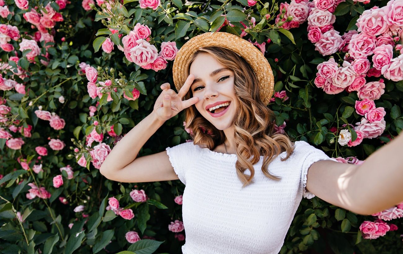 Всесвіт винагородить 4 знаки Зодіаку: кому світять гарні новини та знайомства