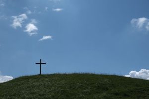 16 листопада — яке церковне свято, чому не варто ходити босоніж по дому