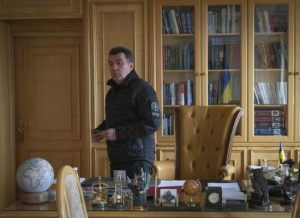 Вбивство російського пілота Максима Кузьмінова в Іспанії: Данілов розповів, що Україна йому пропонувала