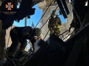 Обстріл Запоріжжя: окупанти вдарили по промисловому об’єкту – є постраждалі