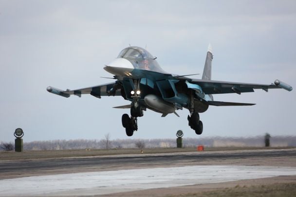 На аеродромі в Росії уражено 4 літаки: подробиці спецоперації